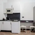 Ξενοδοχείο με διαμερίσματα Capua Χιχόν